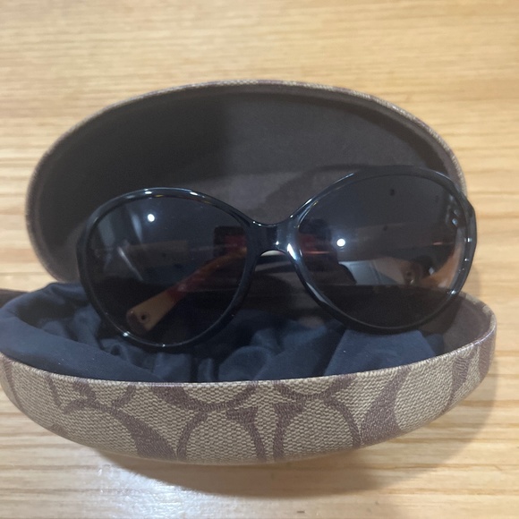 coach women’s sunglasses - Picture 1 of 2